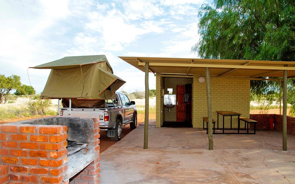 Hardap Kalahari Anib Campsite מראה חיצוני תמונה